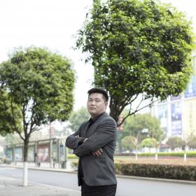 嘉仁裝飾-王麒嵐 項目經理